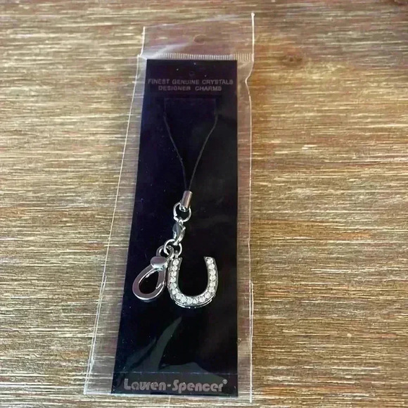 Lauren-Spencer Horseshoe Charm - Picture 10 of 10